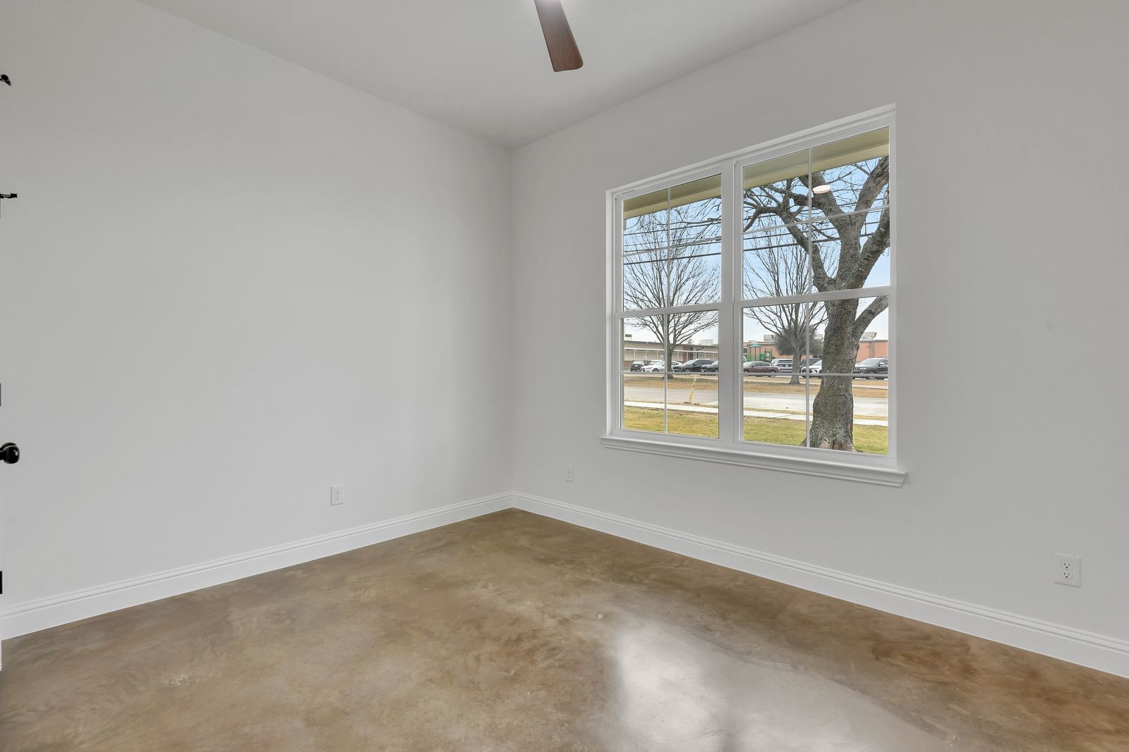 605 N Getzendaner Street Waxahachie TX 75165