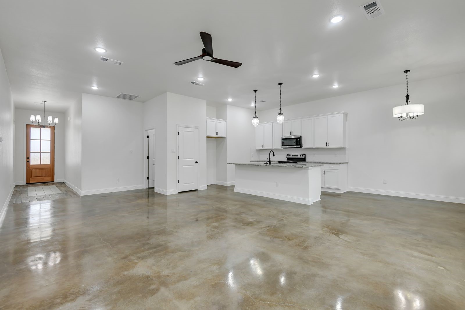 605 N Getzendaner Street Waxahachie TX 75165