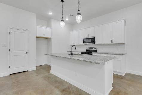 605 N Getzendaner Street Waxahachie TX 75165