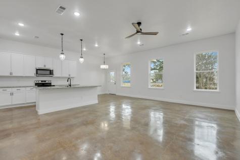 605 N Getzendaner Street Waxahachie TX 75165