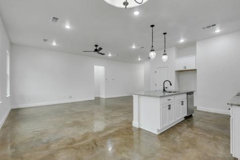 605 N Getzendaner Street Waxahachie TX 75165