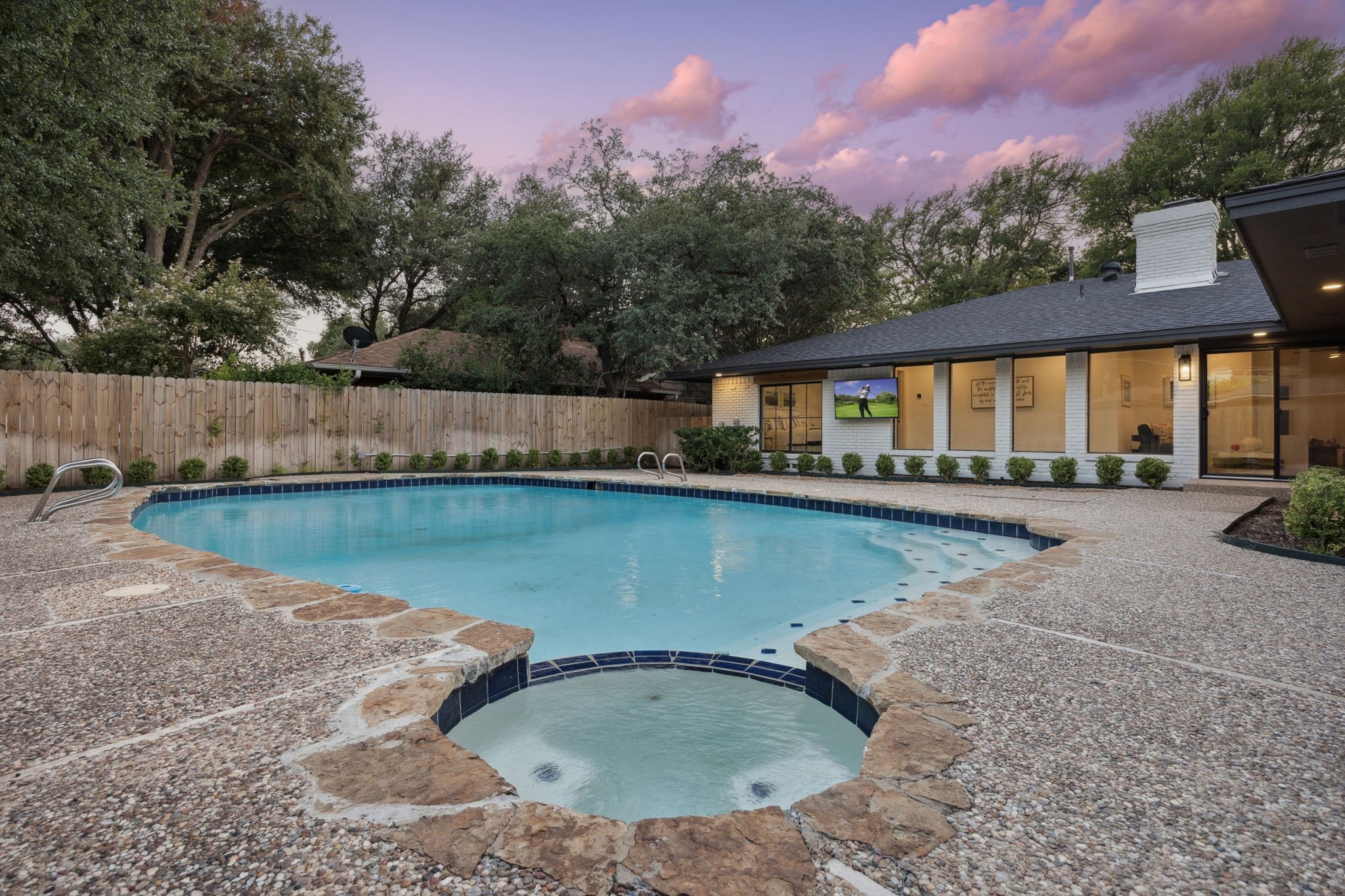 10548 Marquis Lane Dallas TX 75229