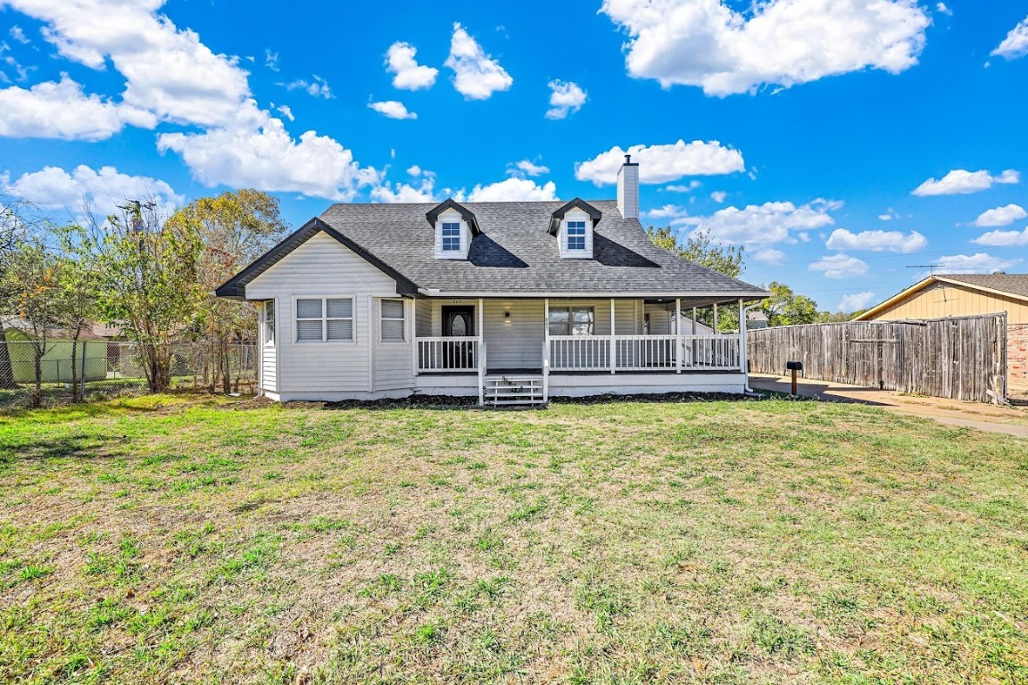 805 S 6th Street Garland TX 75040