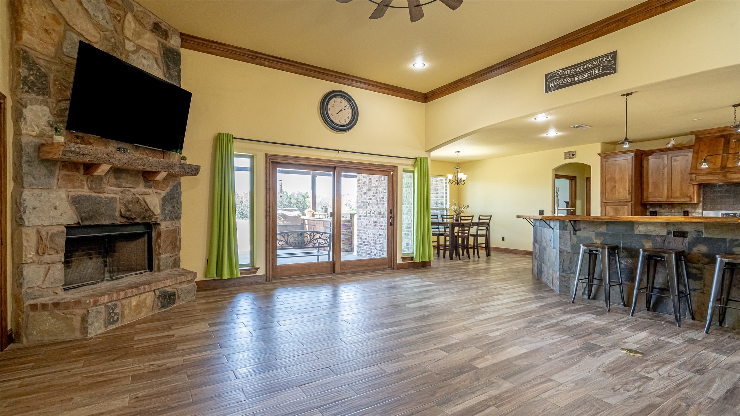 114 Woodlot Lane Azle TX 76020