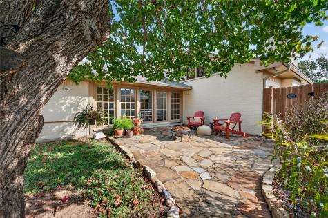 2215 Oak Creek Drive Sherman TX 75092