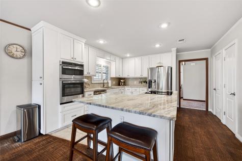 2215 Oak Creek Drive Sherman TX 75092