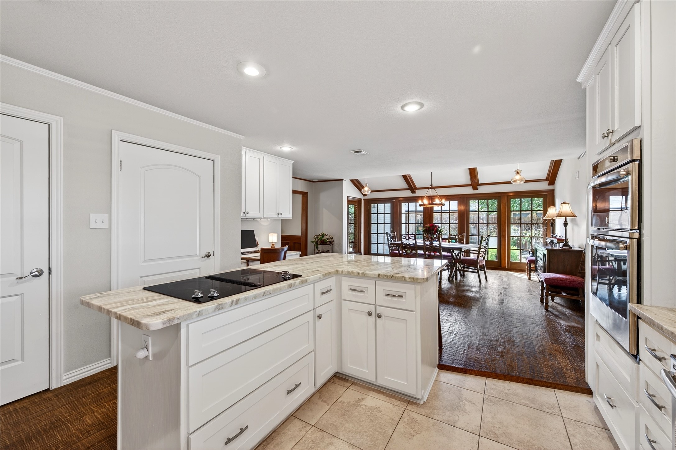 2215 Oak Creek Drive Sherman TX 75092