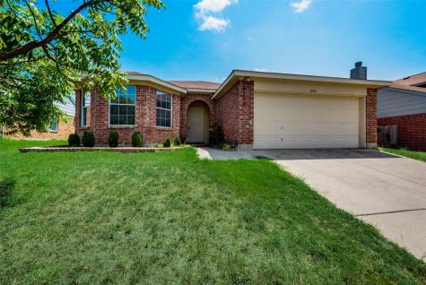 2709 Brea Canyon Road Fort Worth TX 76108