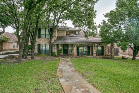 3125 Oakdale Drive Hurst TX 76054