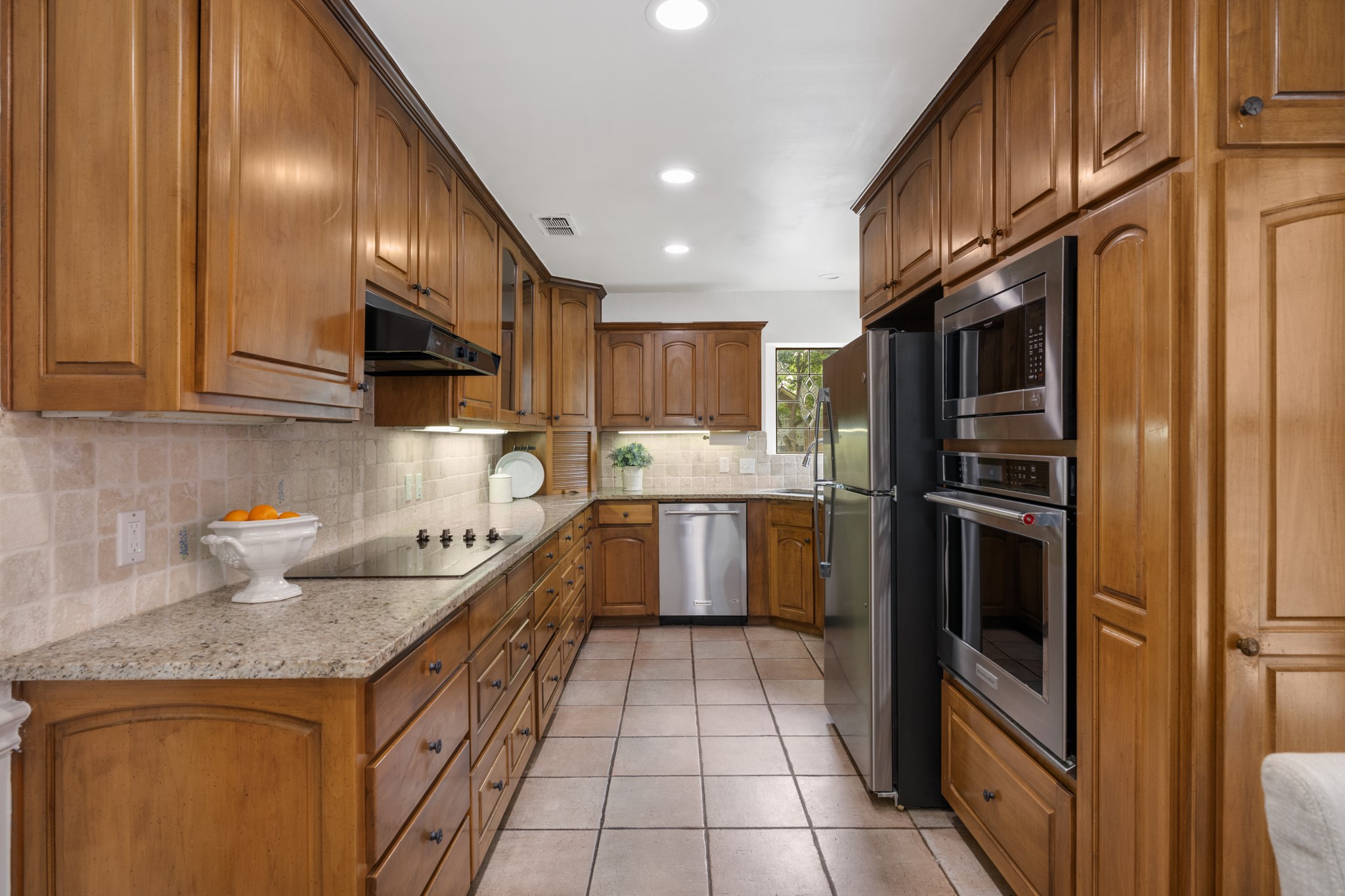 6709 Johns Court Arlington TX 76016