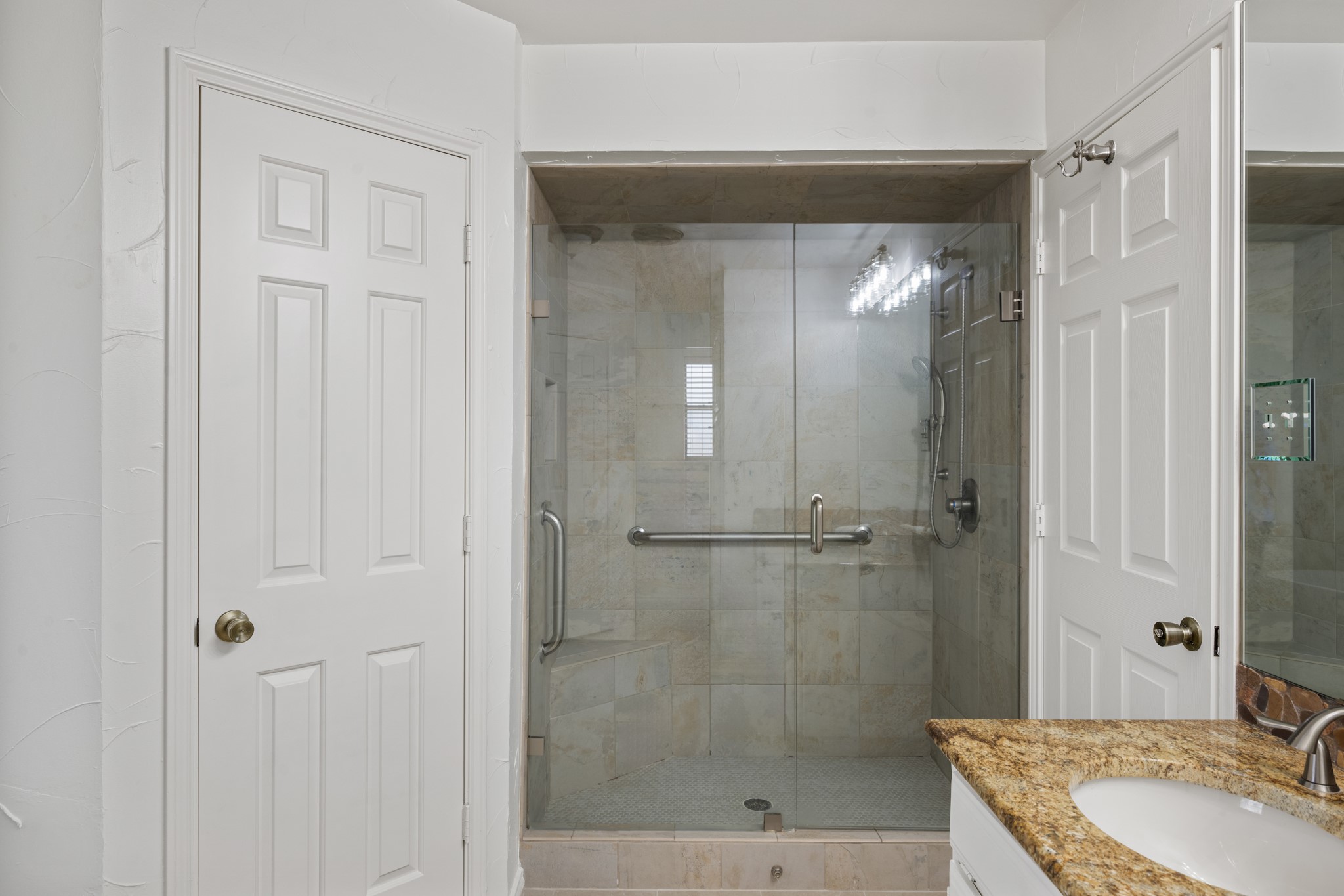 6709 Johns Court Arlington TX 76016