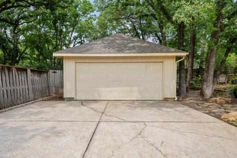 6709 Johns Court Arlington TX 76016