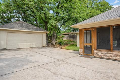 6709 Johns Court Arlington TX 76016
