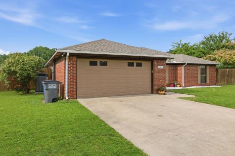 1515 Eastland Circle Sachse TX 75048
