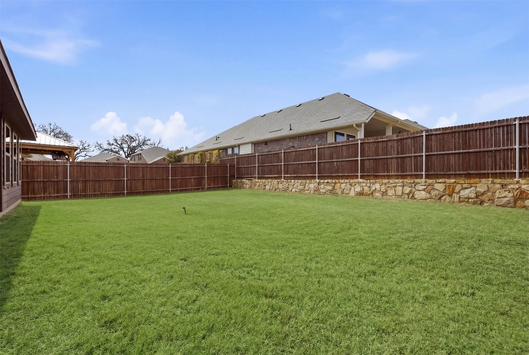 1016 Eastland Lane Aubrey TX 76227