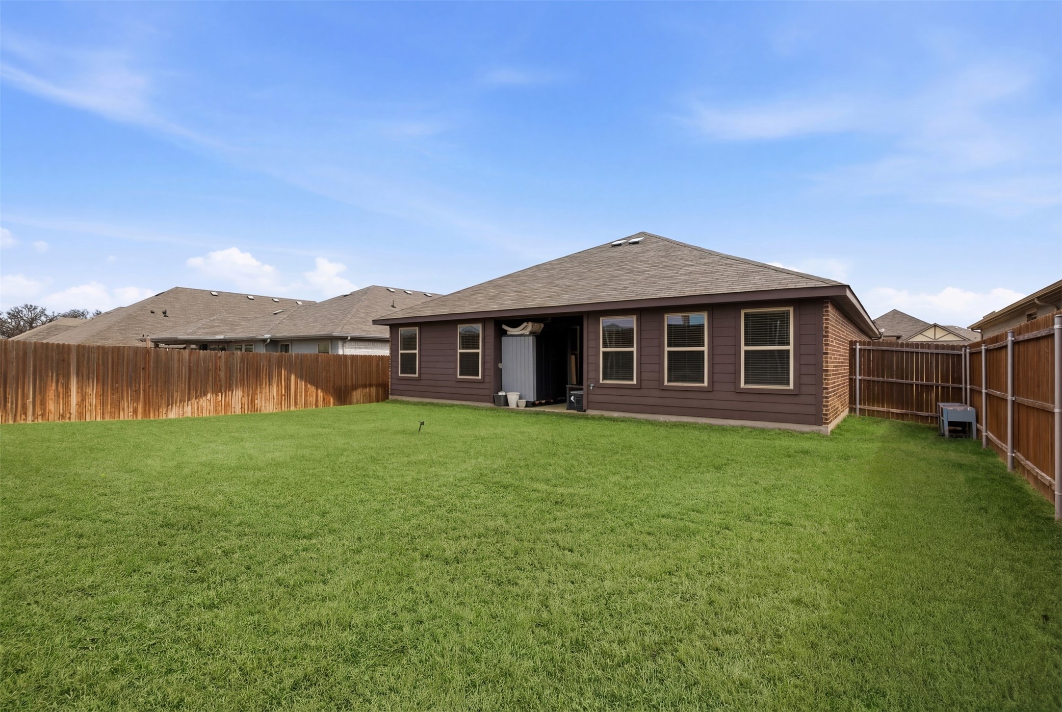 1016 Eastland Lane Aubrey TX 76227