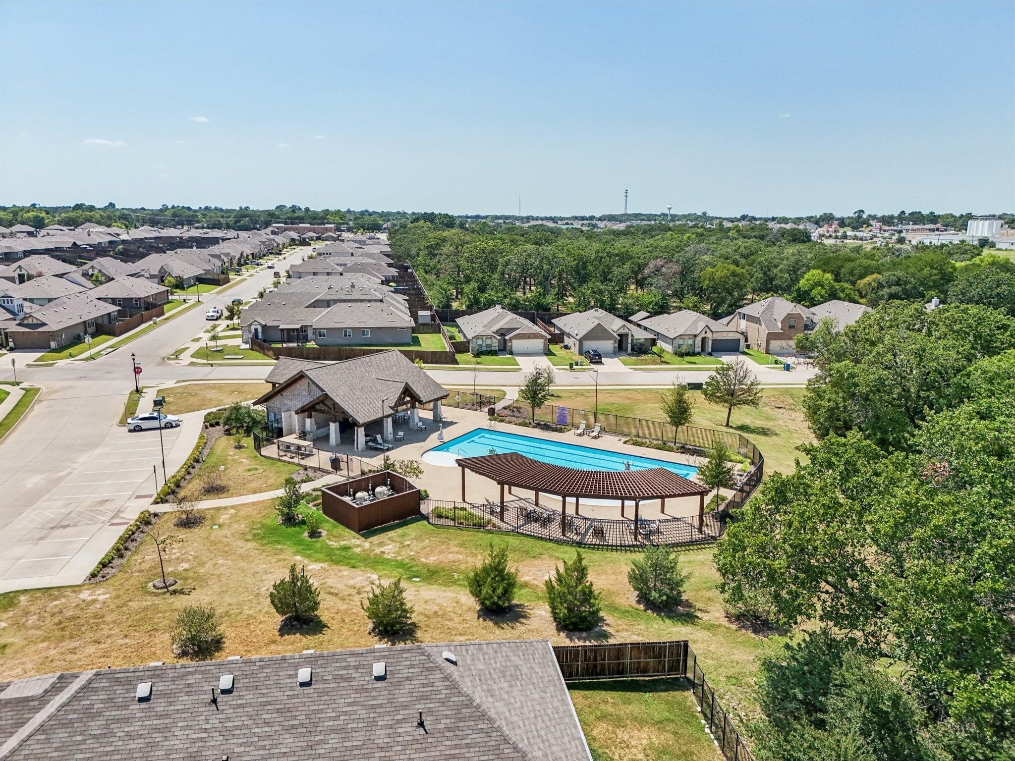 1016 Eastland Lane Aubrey TX 76227