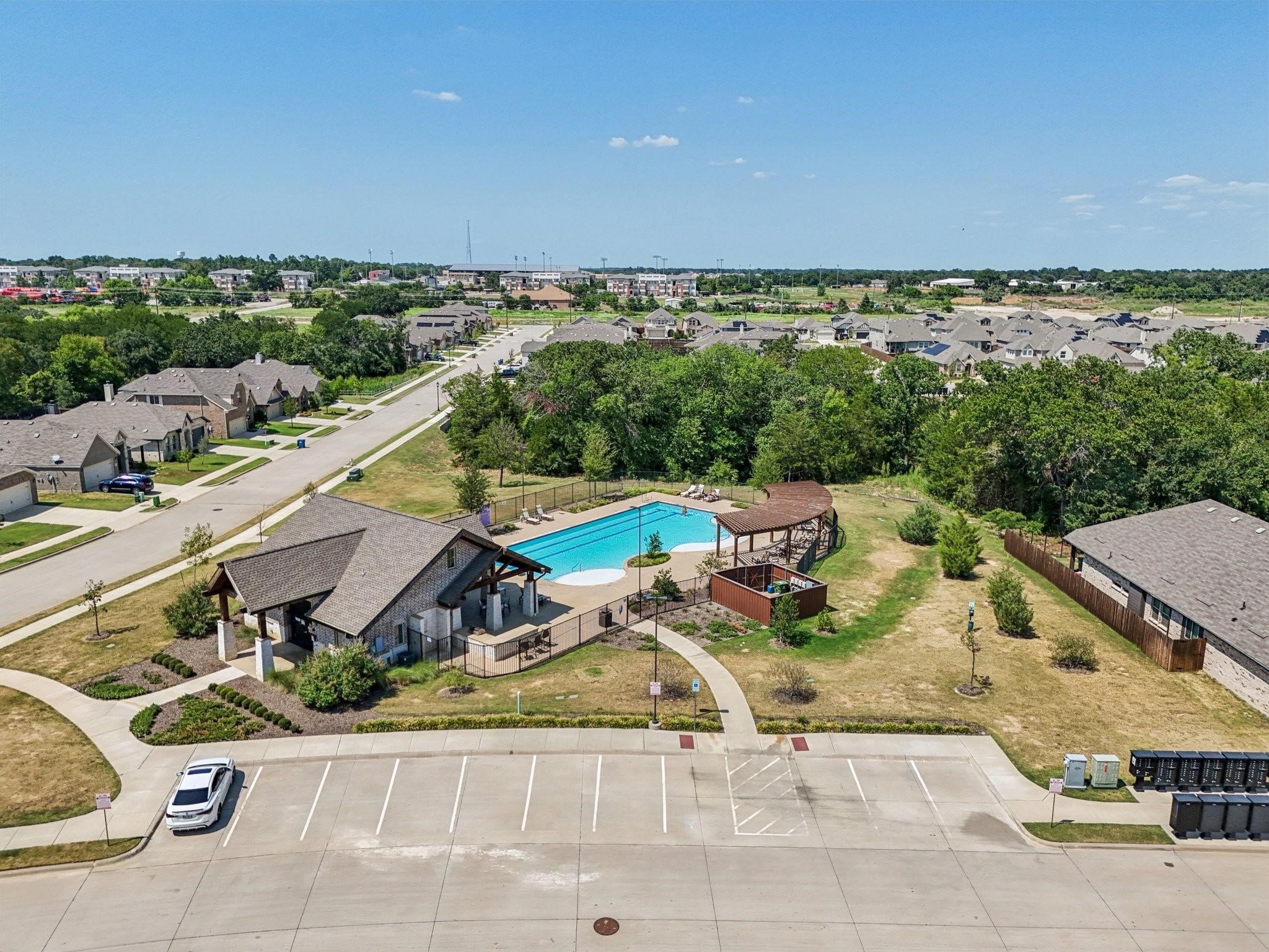 1016 Eastland Lane Aubrey TX 76227