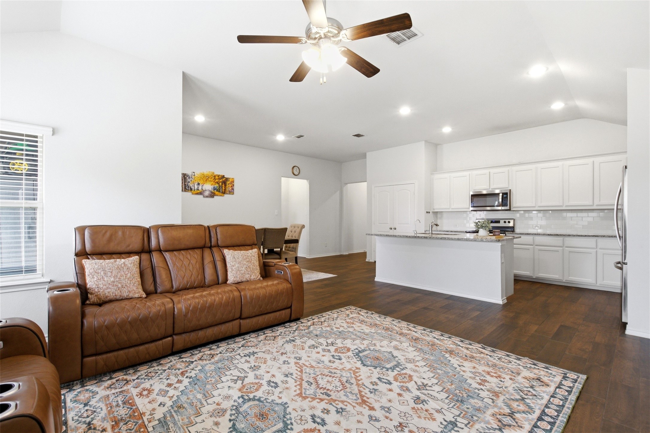 1016 Eastland Lane Aubrey TX 76227