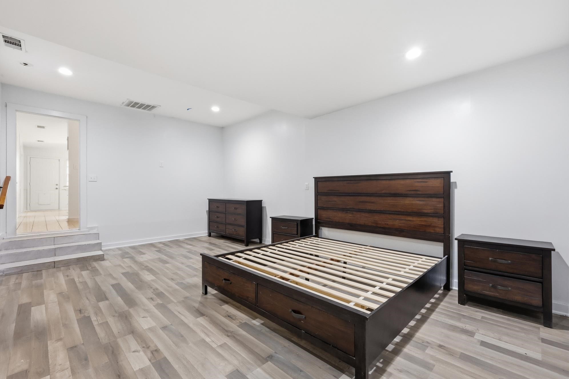 2010 Swansee Drive Dallas TX 75232