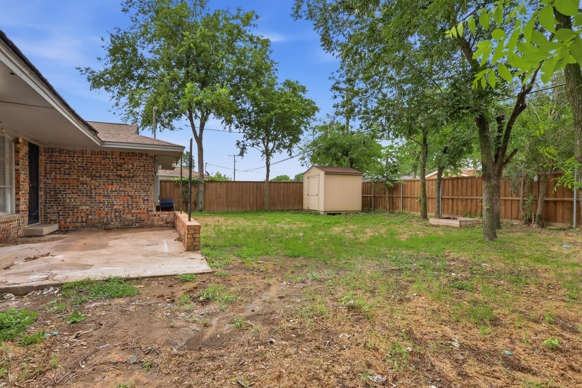 2010 Swansee Drive Dallas TX 75232