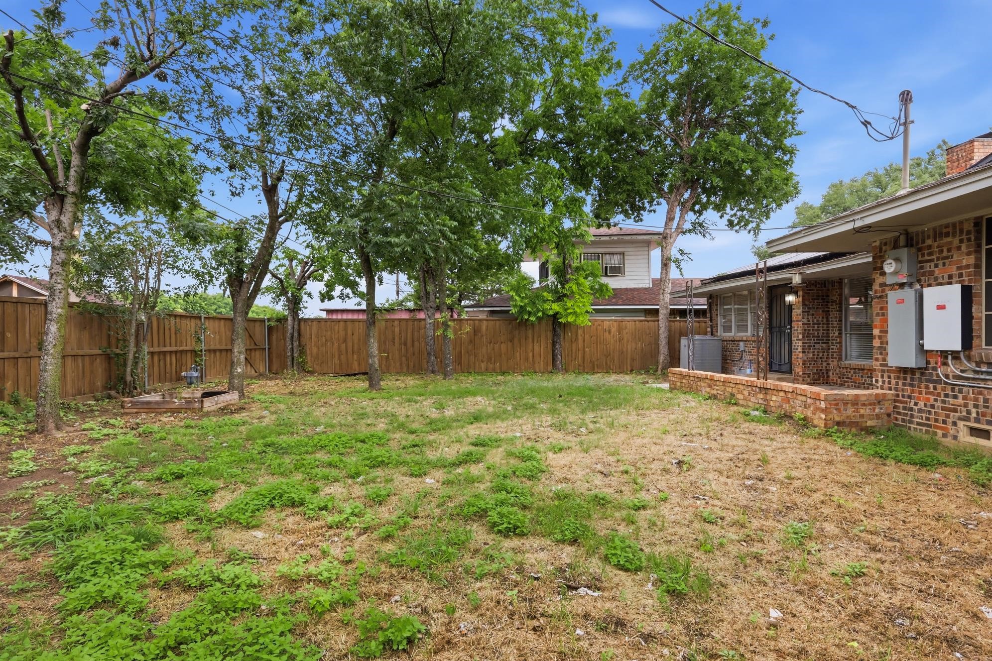 2010 Swansee Drive Dallas TX 75232