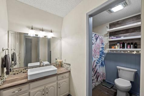 364 Private Road 6602 Mineola TX 75773