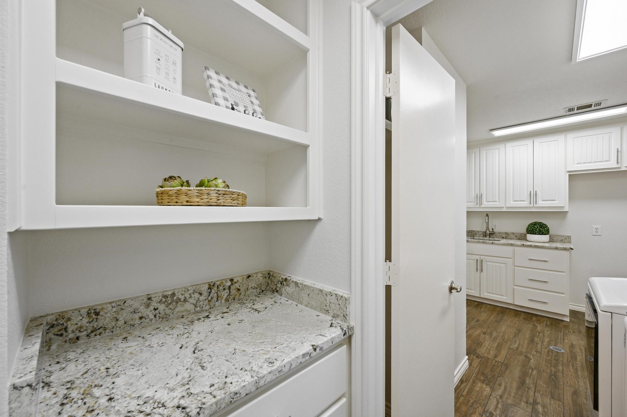 1070 Lakeview Court Copper Canyon TX 76226