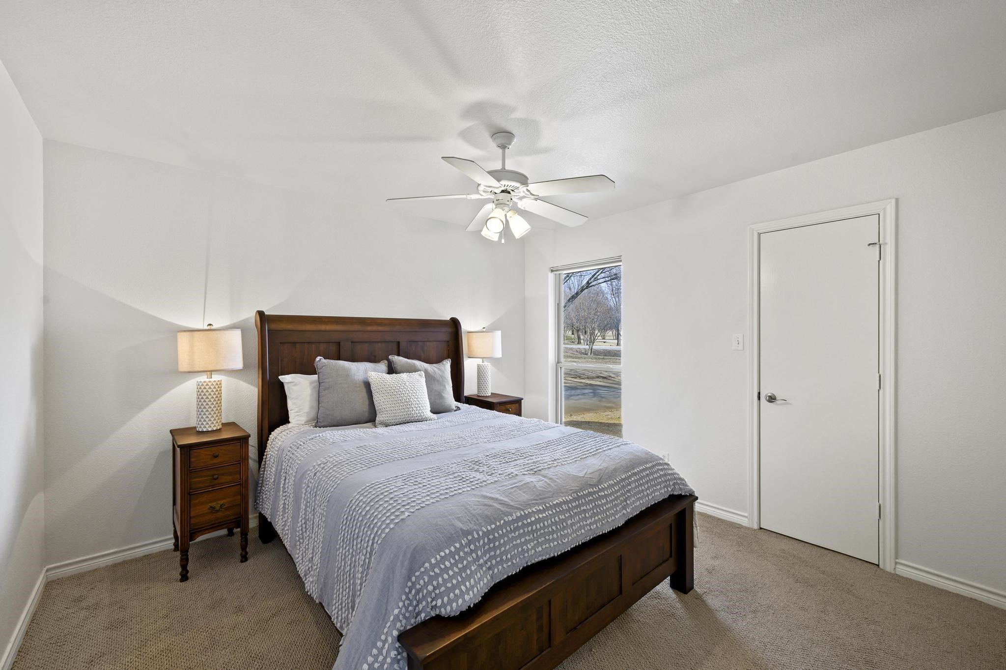 1070 Lakeview Court Copper Canyon TX 76226