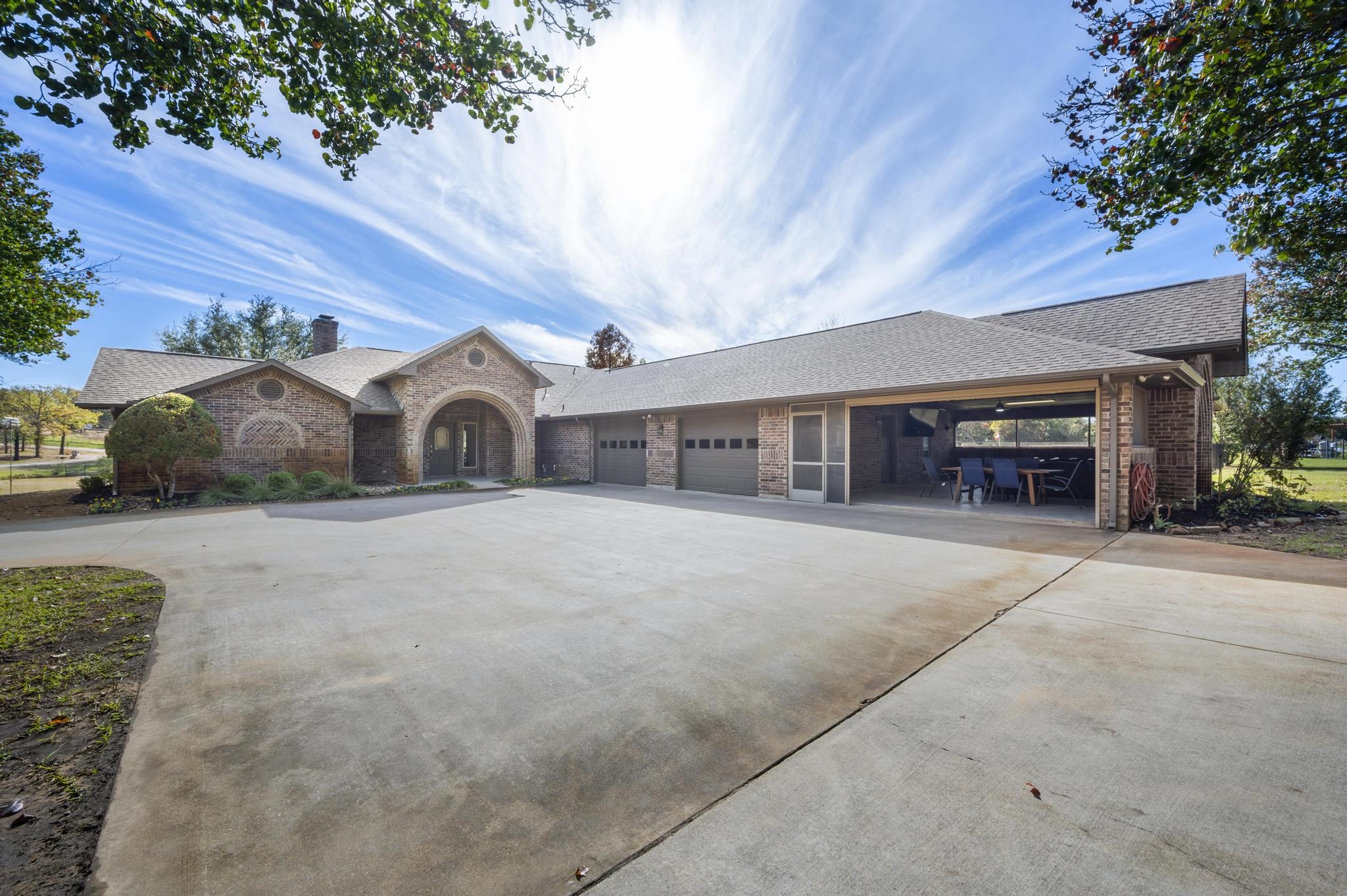 1070 Lakeview Court Copper Canyon TX 76226