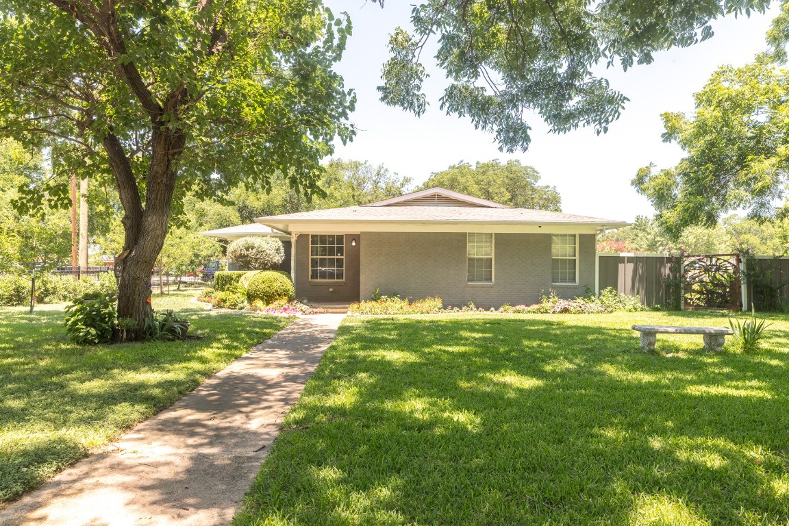 701 Plaza Drive Fort Worth TX 76140