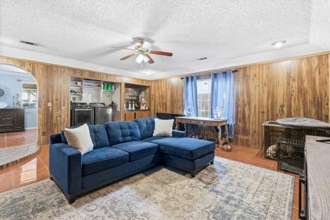 14605 Oakwood Lane Balch Springs TX 75180