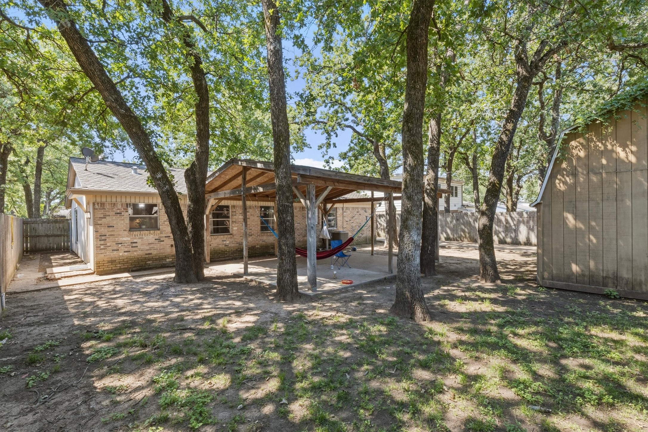 14605 Oakwood Lane Balch Springs TX 75180