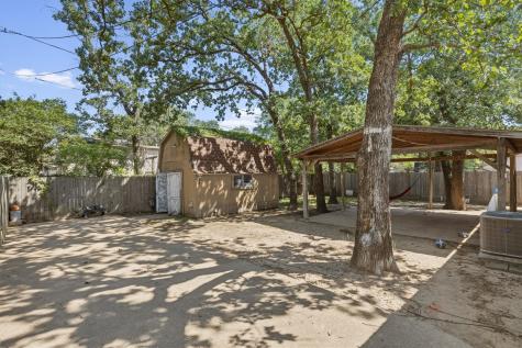 14605 Oakwood Lane Balch Springs TX 75180