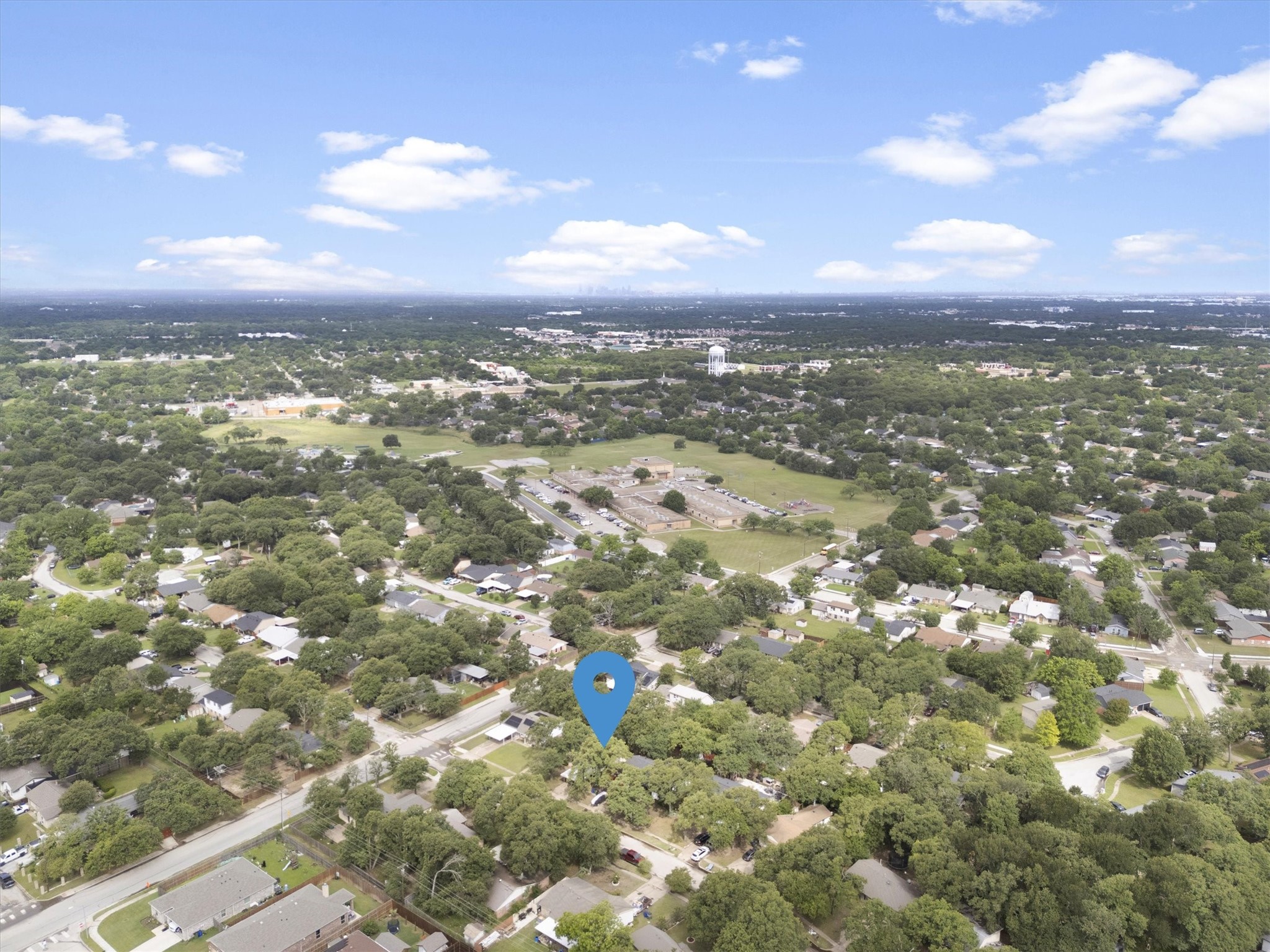 14605 Oakwood Lane Balch Springs TX 75180