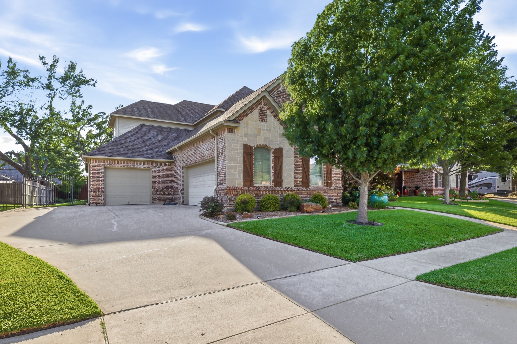 7013 Cherrybark Lane North Richland Hills TX 76182