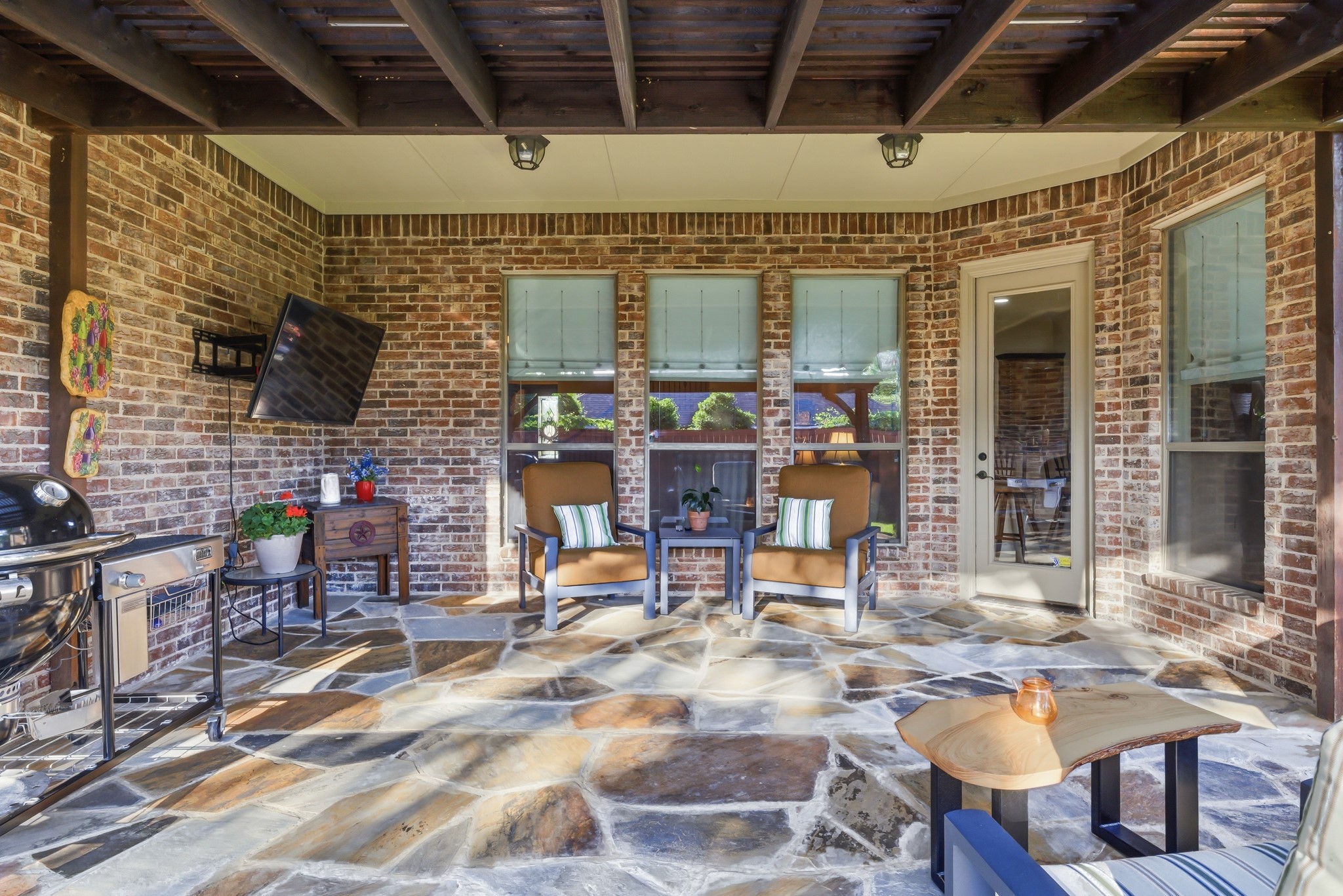 7013 Cherrybark Lane North Richland Hills TX 76182