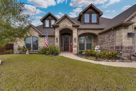 929 Masquerade Drive Midlothian TX 76065