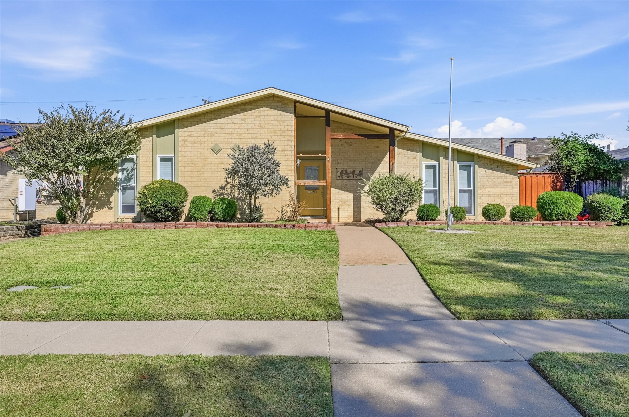 1525 Carnation Drive Lewisville TX 75067