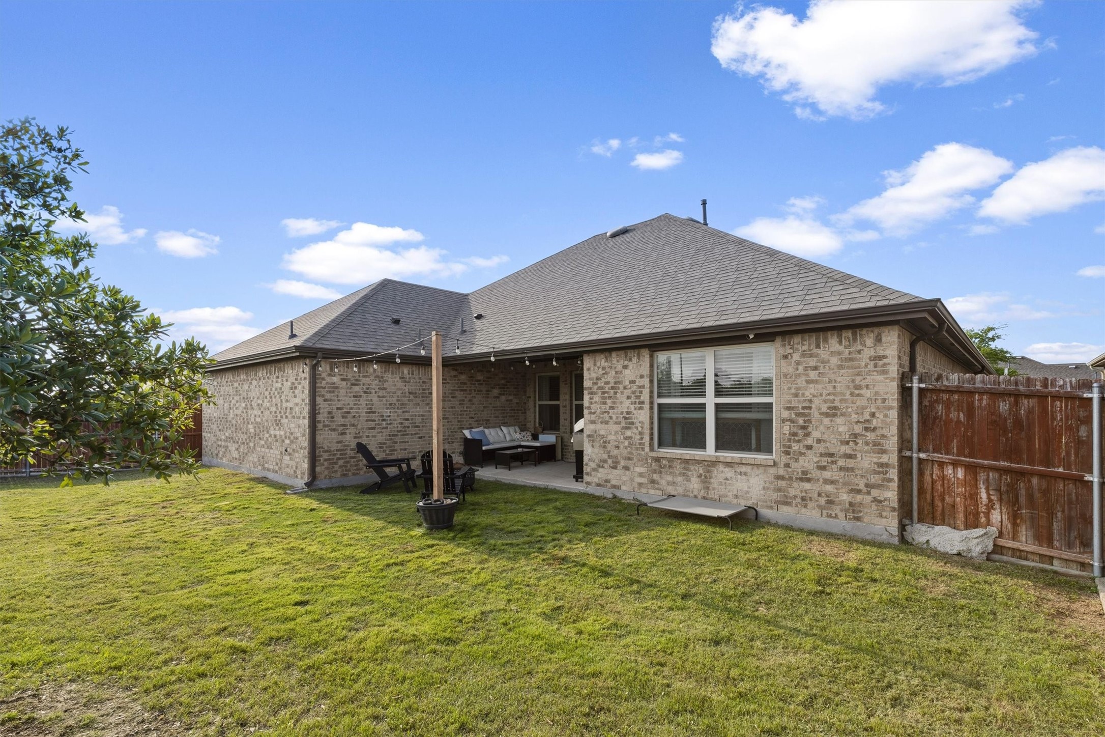 208 Hitching Post Road Red Oak TX 75154