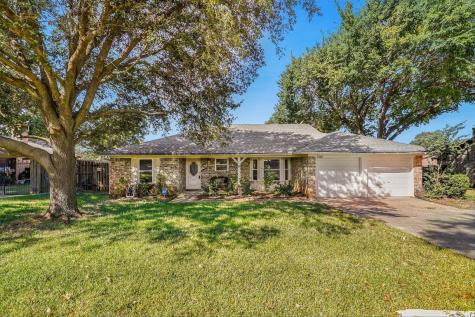 7305 Meadowbrook Drive North Richland Hills TX 76182