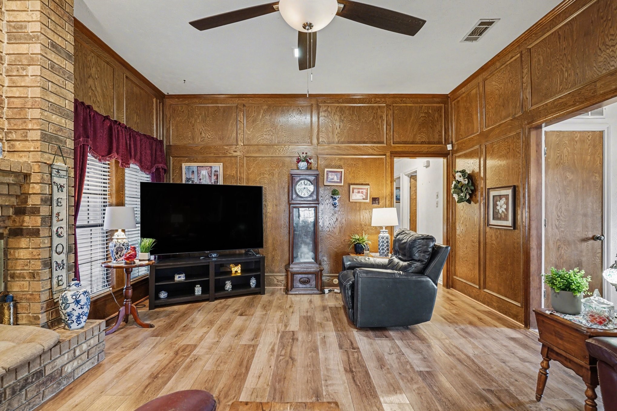 217 Faircrest Drive Garland TX 75040
