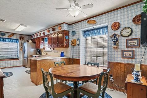 217 Faircrest Drive Garland TX 75040