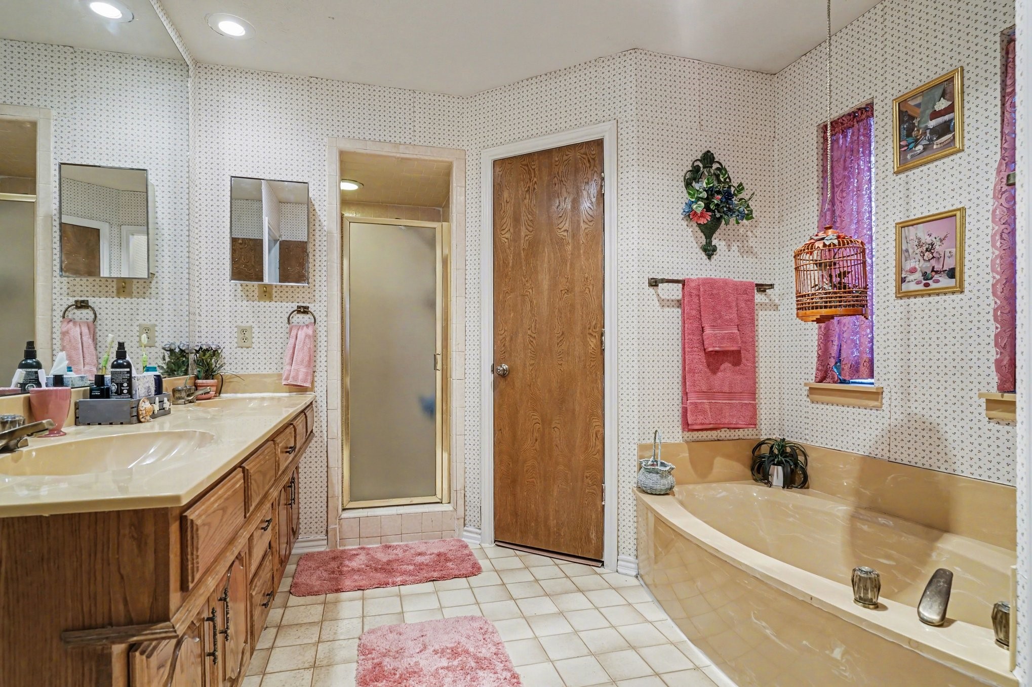 217 Faircrest Drive Garland TX 75040