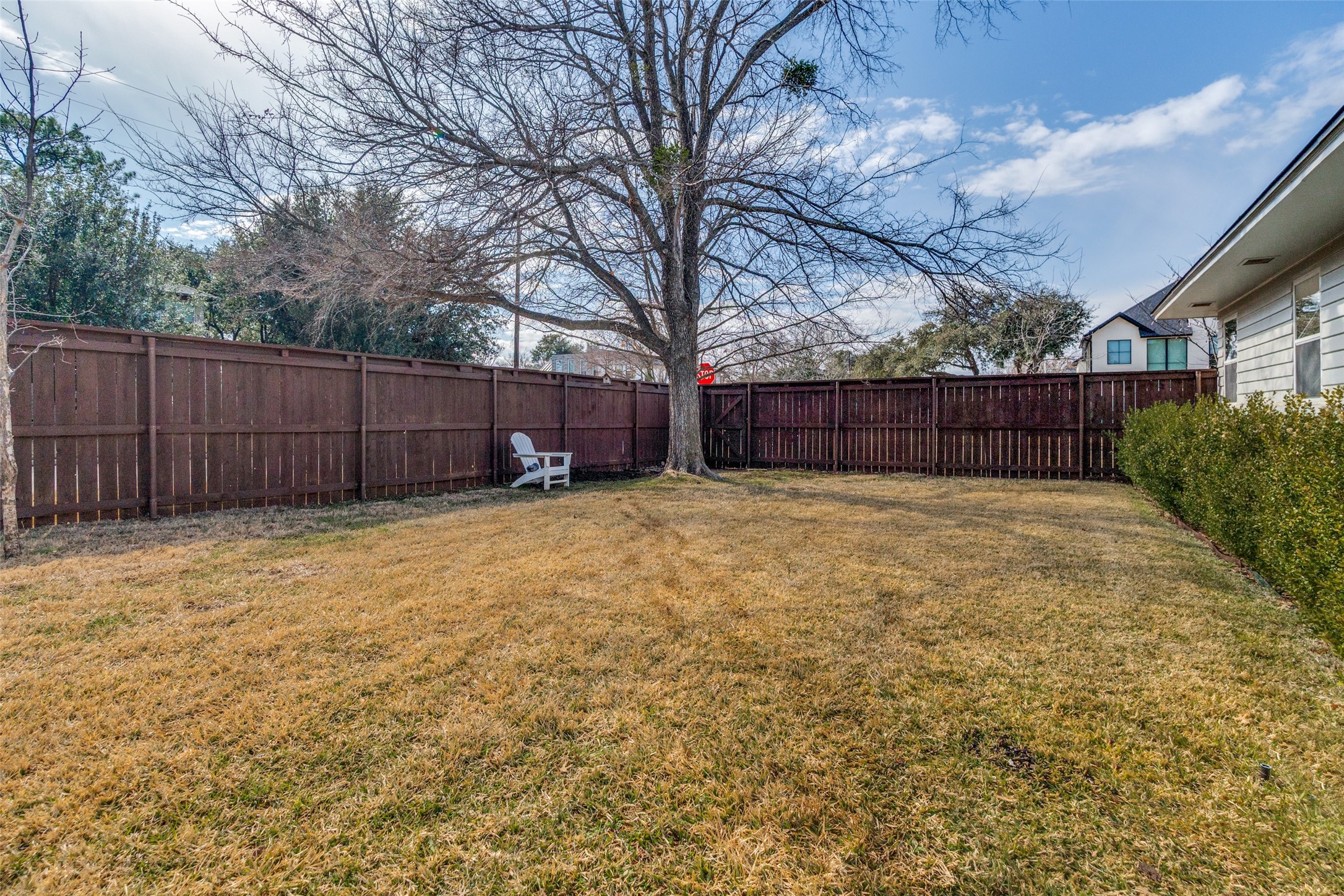 9702 Lakemont Drive Dallas TX 75220