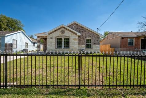 3831 Biglow Drive Dallas TX 75216
