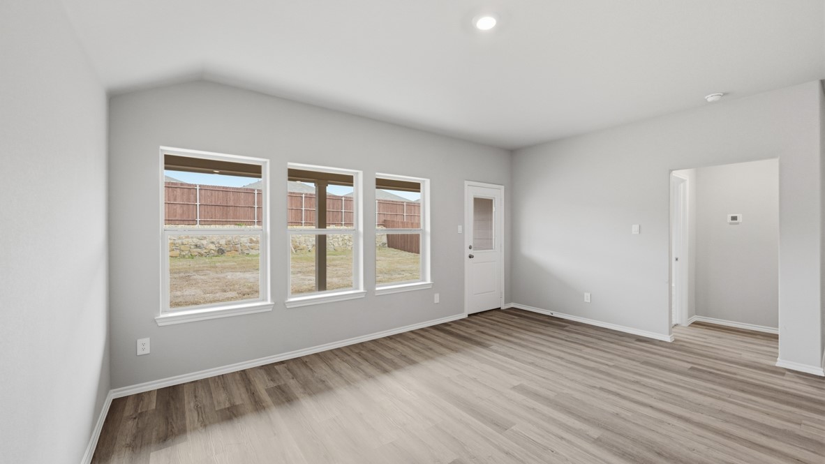 1920 Cherokee Lane Cleburne TX 76033