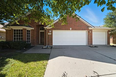 8116 La Frontera Trail Arlington TX 76002