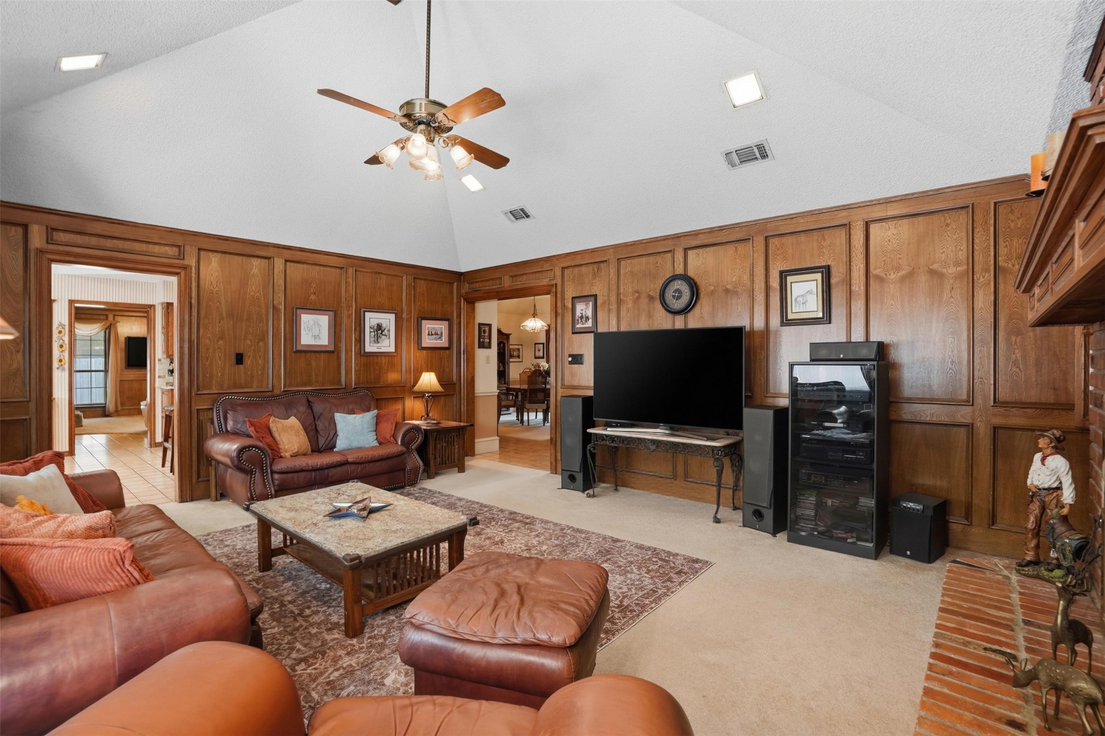 1404 Homestead Court Irving TX 75061