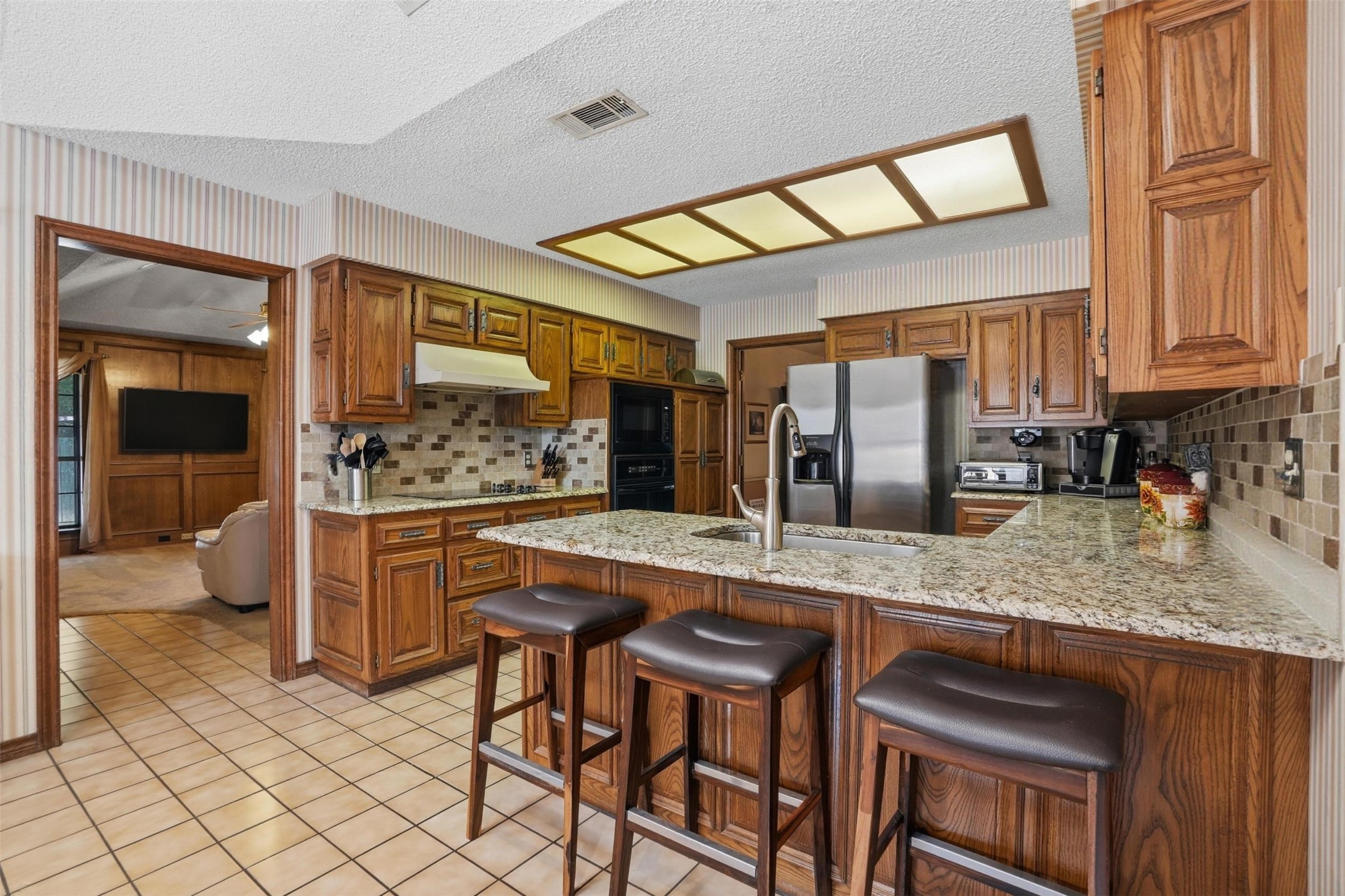 1404 Homestead Court Irving TX 75061